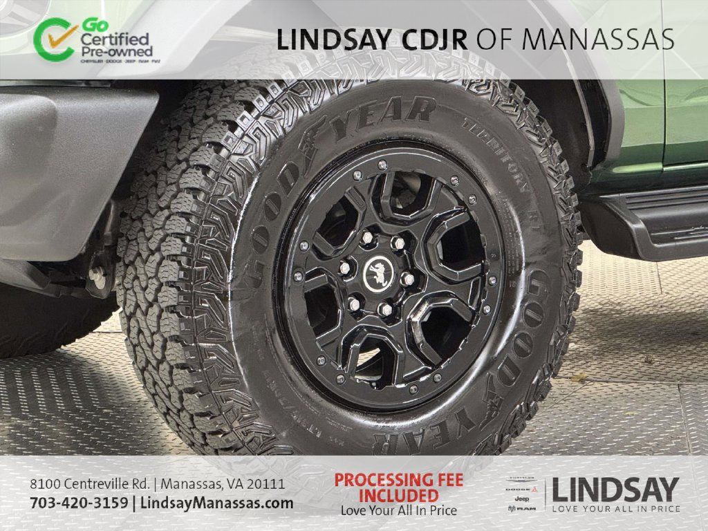Used 2025 Ford Bronco Outer Banks w/ Sasquatch Package AWD/4WD image 10