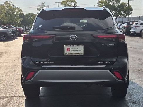 Used 2026 Toyota Highlander Platinum AWD/4WD image 7