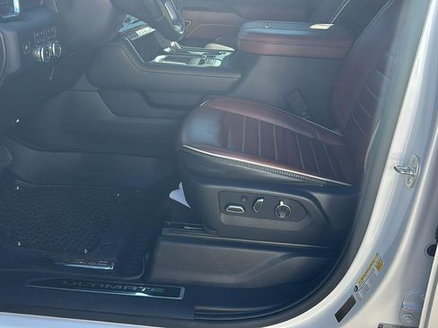 Certified 2024 GMC Sierra 2500 Denali Ultimate image 15