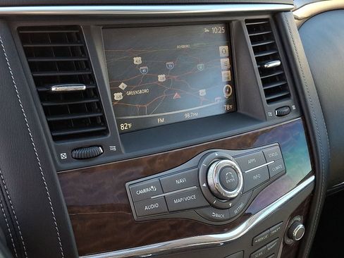 Used 2019 Nissan Armada SL w/ Premium Package image 17