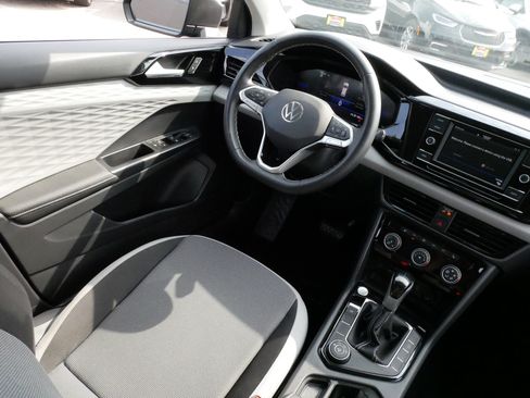 Used 2024 Volkswagen Taos S AWD/4WD image 9
