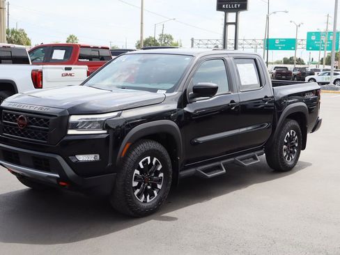 Used 2022 Nissan Frontier Pro-X RWD image 5