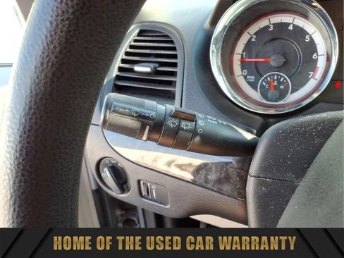 Used 2013 Dodge Grand Caravan SXT FWD image 23