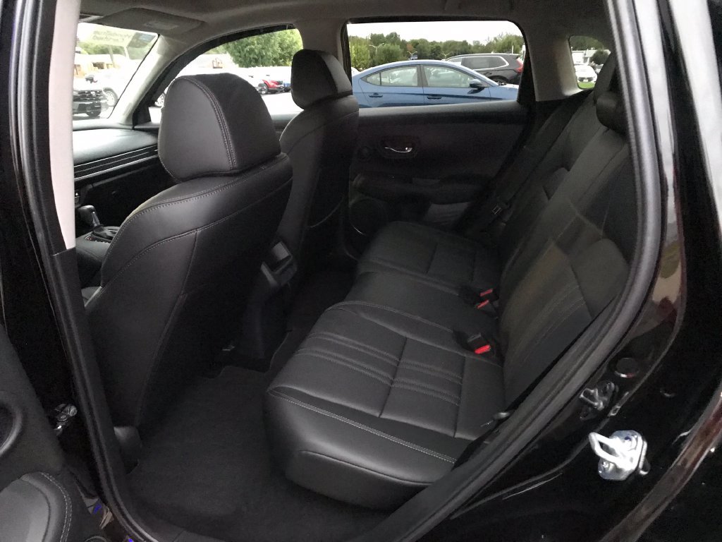 Certified 2026 Honda HR-V EX-L image 9