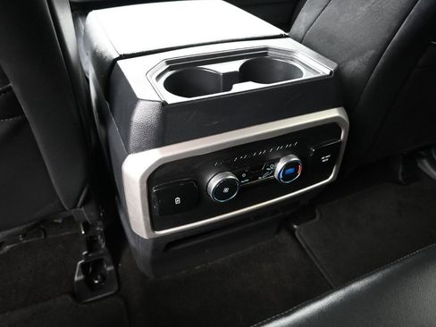 Used 2023 Ford Expedition Max XLT image 22