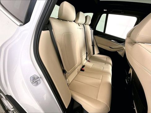 Used 2024 BMW X3 sDrive30i w/ Premium Package w/ZPA image 27