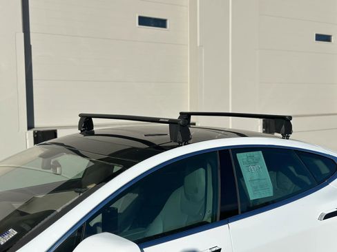 Used 2013 Tesla Model S image 28