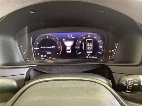 Used 2025 Honda Accord LX image 9