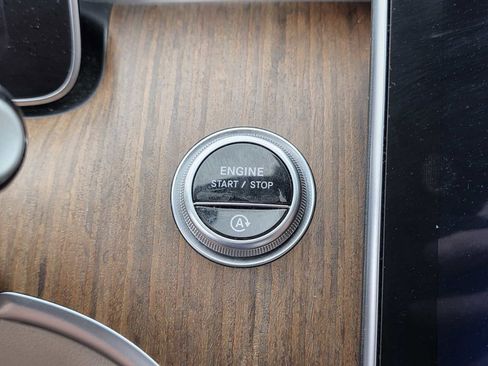 Used 2023 Mercedes-Benz C 300 Sedan image 21