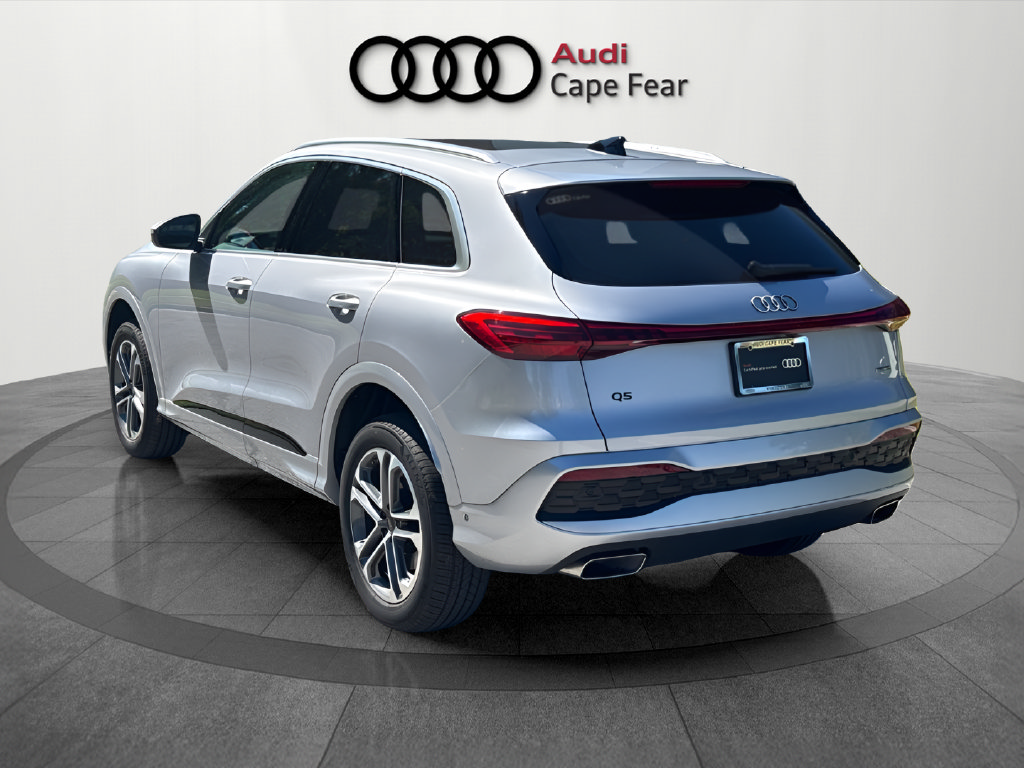 Used 2026 Audi Q5 Premium Plus w/ Premium Plus AWD/4WD image 5