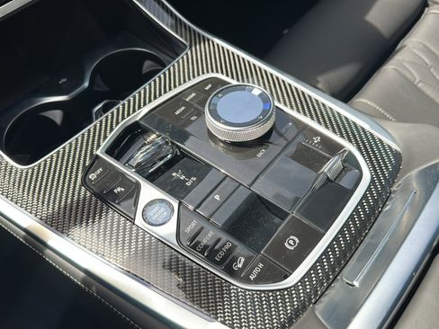 New 2025 BMW X7 M60i image 27