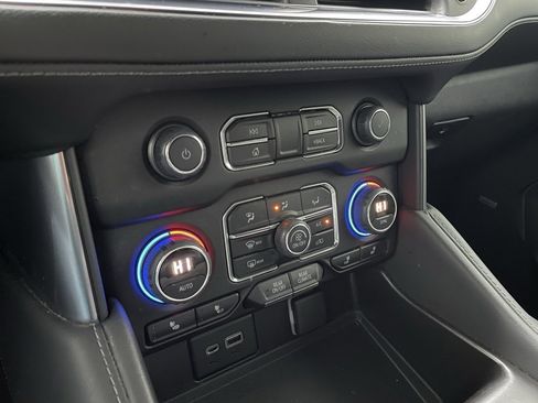 Used 2022 Chevrolet Tahoe LT image 18