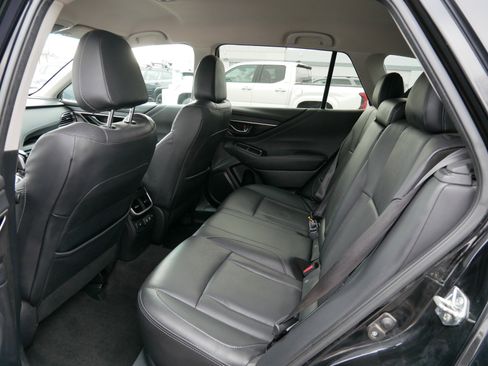 Used 2021 Subaru Outback Limited image 33