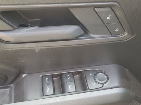 New 2026 Chevrolet Colorado W/T image 24