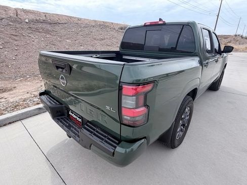 Certified 2024 Nissan Frontier SL w/ Technology Package RWD image 8