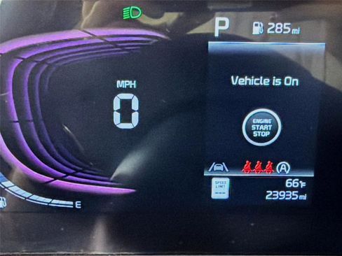 Used 2025 Kia Sportage X-Line w/ Premium Package image 13