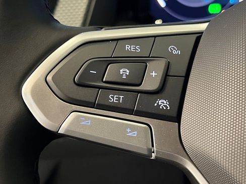 New 2026 Volkswagen Atlas Cross Sport SEL R-Line AWD/4WD image 14
