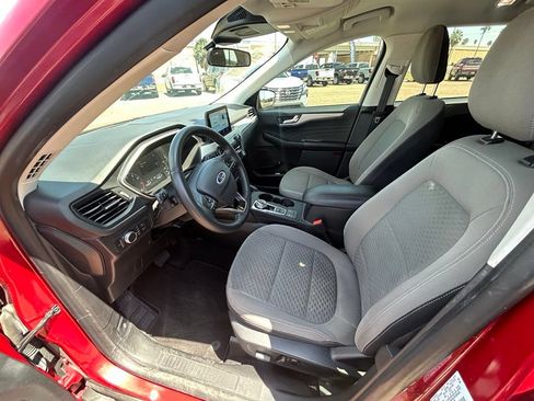 Used 2021 Ford Escape SE w/ Convenience Package FWD image 11