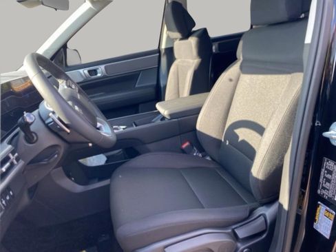 New 2026 Hyundai Santa Fe SE FWD image 16