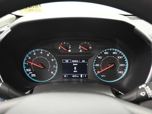 Used 2023 Chevrolet Equinox LS AWD/4WD image 11