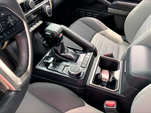 Used 2024 Toyota Tacoma TRD Sport RWD image 16
