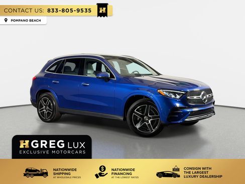 Used 2025 Mercedes-Benz GLC 300 4MATIC w/ AMG Line image 1