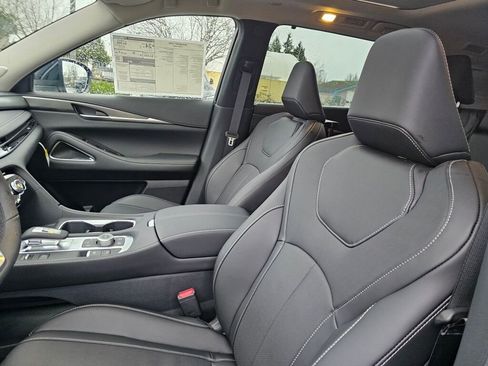 New 2026 INFINITI QX60 Luxe image 26