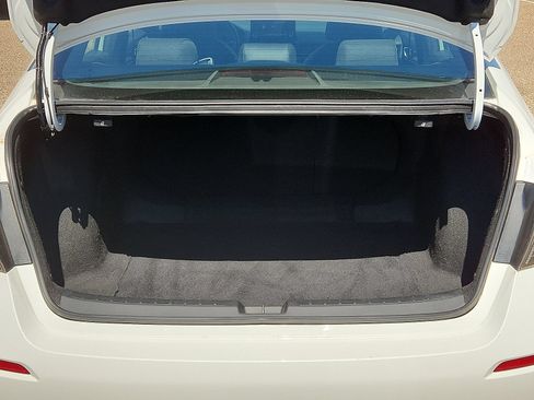 Used 2025 Honda Civic Sport image 11