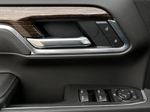 New 2026 GMC Sierra 1500 Elevation image 22