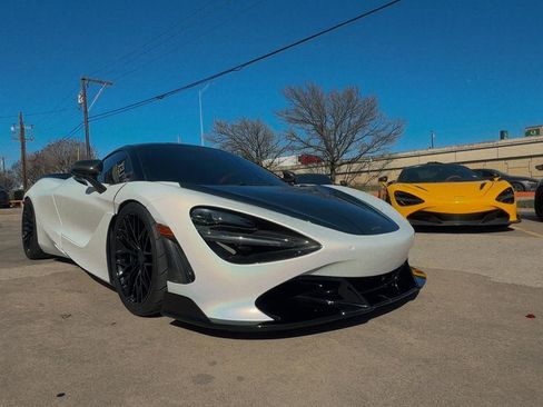 Used 2018 McLaren 720S image 7