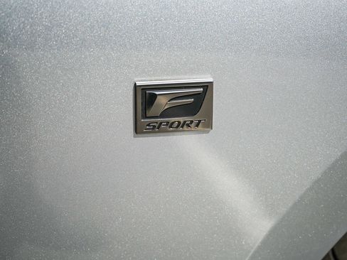 Used 2024 Lexus IS 500 RWD image 8
