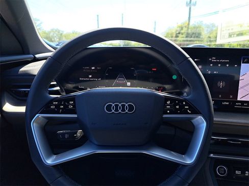 New 2025 Audi Q5 Premium Plus image 8