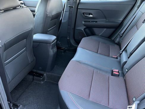 New 2025 Nissan Kicks SR w/ Illumination Package image 15