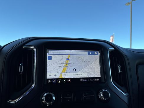 Used 2022 GMC Sierra 1500 AT4 w/ AT4 Preferred Package image 25