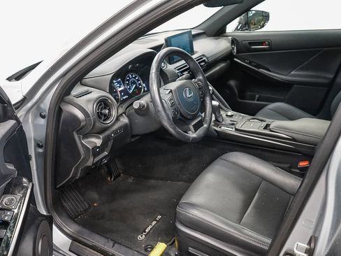Used 2023 Lexus IS 300 w/ Comfort Package image 18