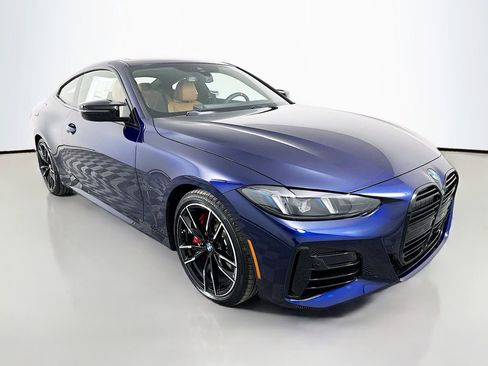 New 2026 BMW M440i Coupe w/ Premium Package RWD image 3