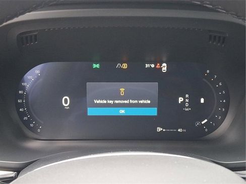 New 2026 Volvo XC60 B5 Plus w/ Climate Package image 10