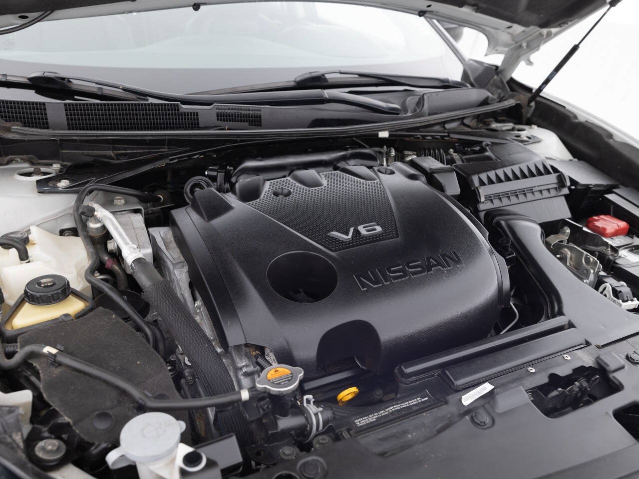 Used 2020 Nissan Maxima SV FWD image 37