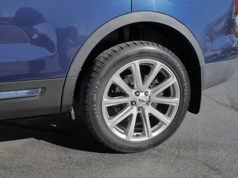 Used 2016 Ford Explorer Limited image 8