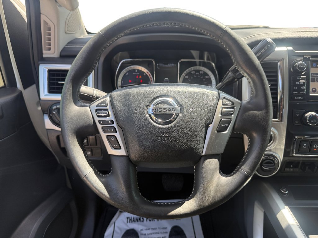 Used 2018 Nissan Titan PRO-4X w/ Pro-4x Convenience Package AWD/4WD image 13