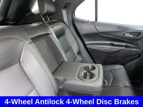 Used 2018 Chevrolet Equinox Premier image 18