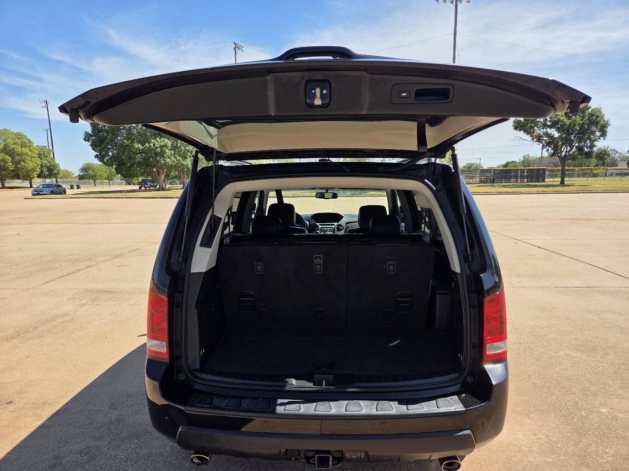Used 2011 Honda Pilot Touring image 35