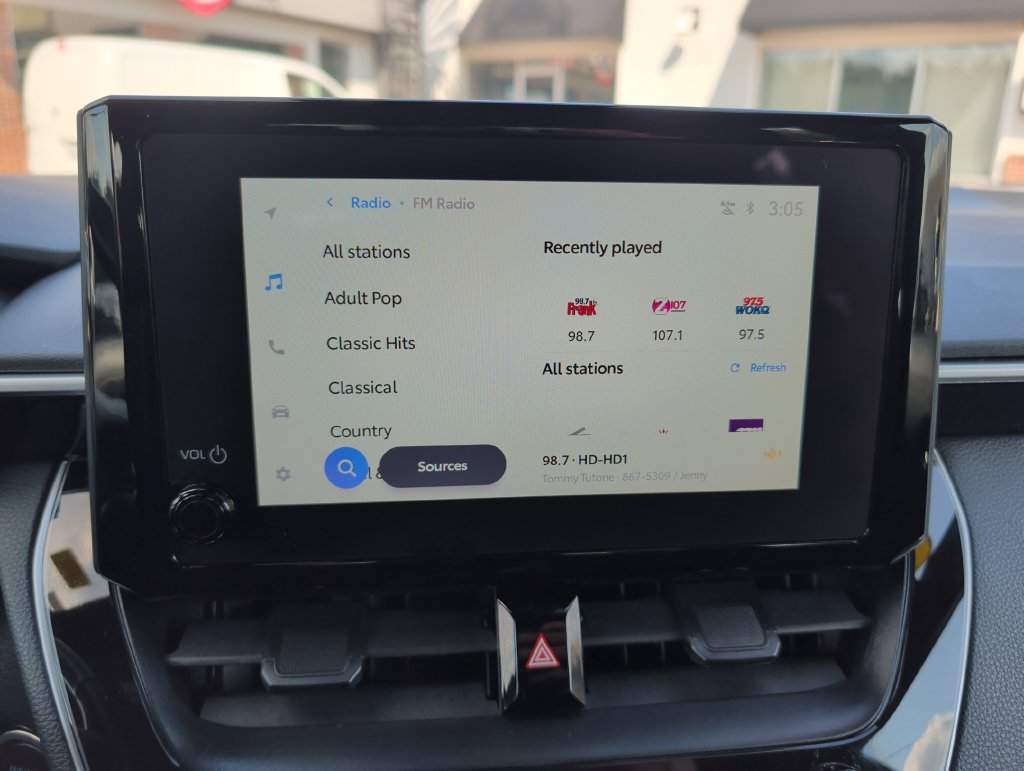 Used 2023 Toyota Corolla SE FWD image 18