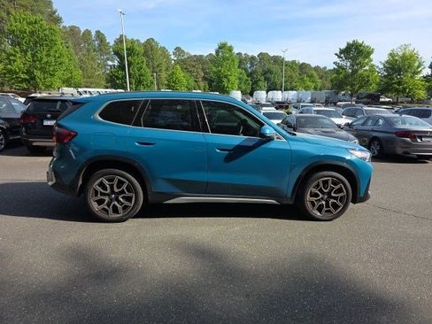 Certified 2025 BMW X1 xDrive28i w/ Technology Package image 9