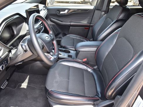 Certified 2024 Ford Escape ST-Line w/ Tech Pack #1 FWD image 11