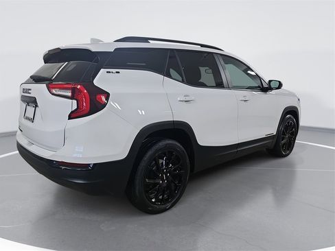 Certified 2023 GMC Terrain SLE w/ Driver Convenience Package image 3