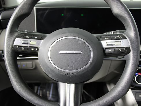 Used 2025 Hyundai Tucson SEL image 7