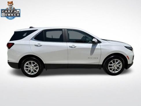 Used 2024 Chevrolet Equinox LT FWD image 2