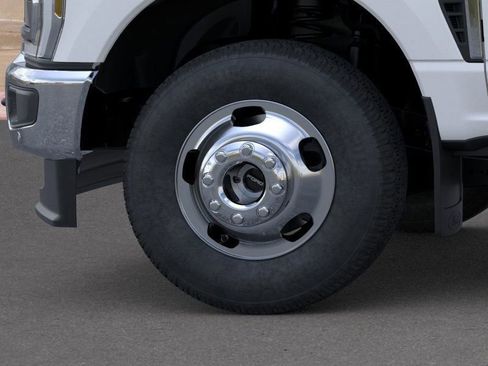 New 2026 Ford F350 King Ranch w/ Chrome Package image 21