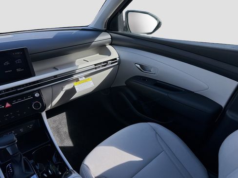 New 2026 Hyundai Tucson SEL image 16